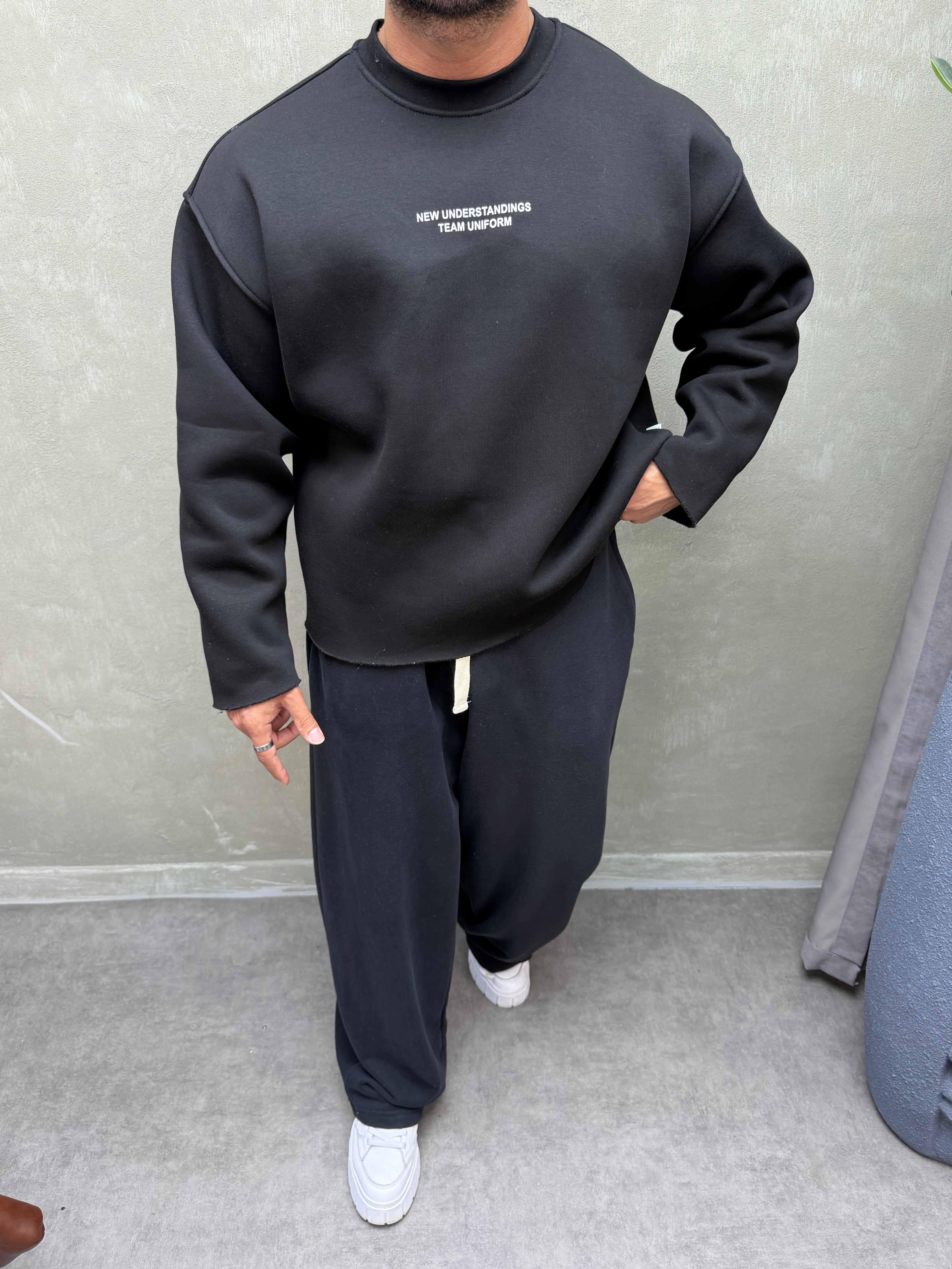 BOXY KALIP BELİVE SIRT DETAYLI SWEAT SİYAH