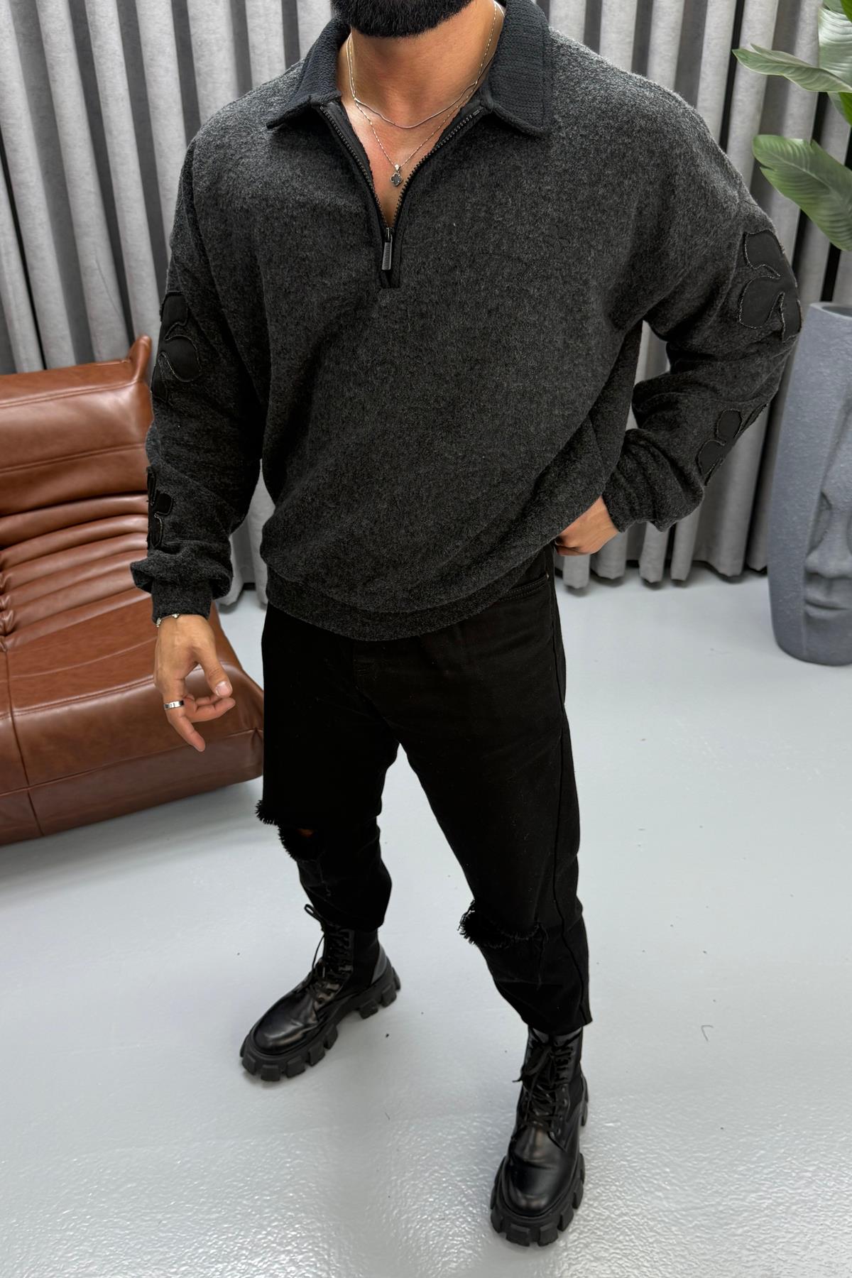 OVERSİZE NAKIŞ DETAYLI FERMUARLI SWEAT SİYAH