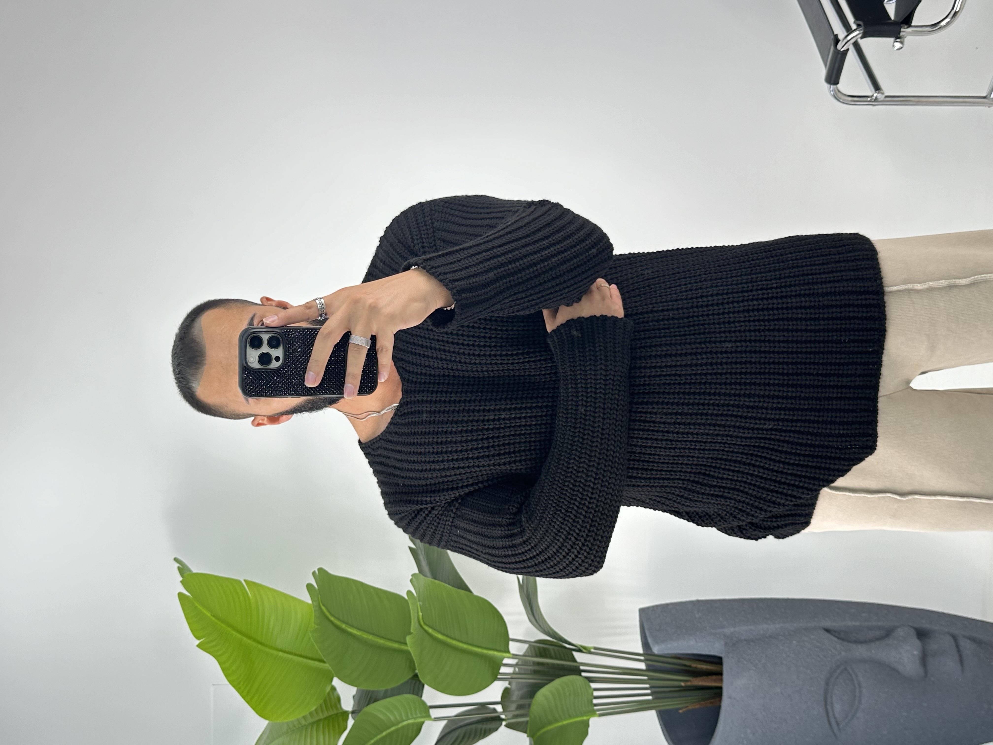 OVERSİZE ÖRME KAZAK SİYAH