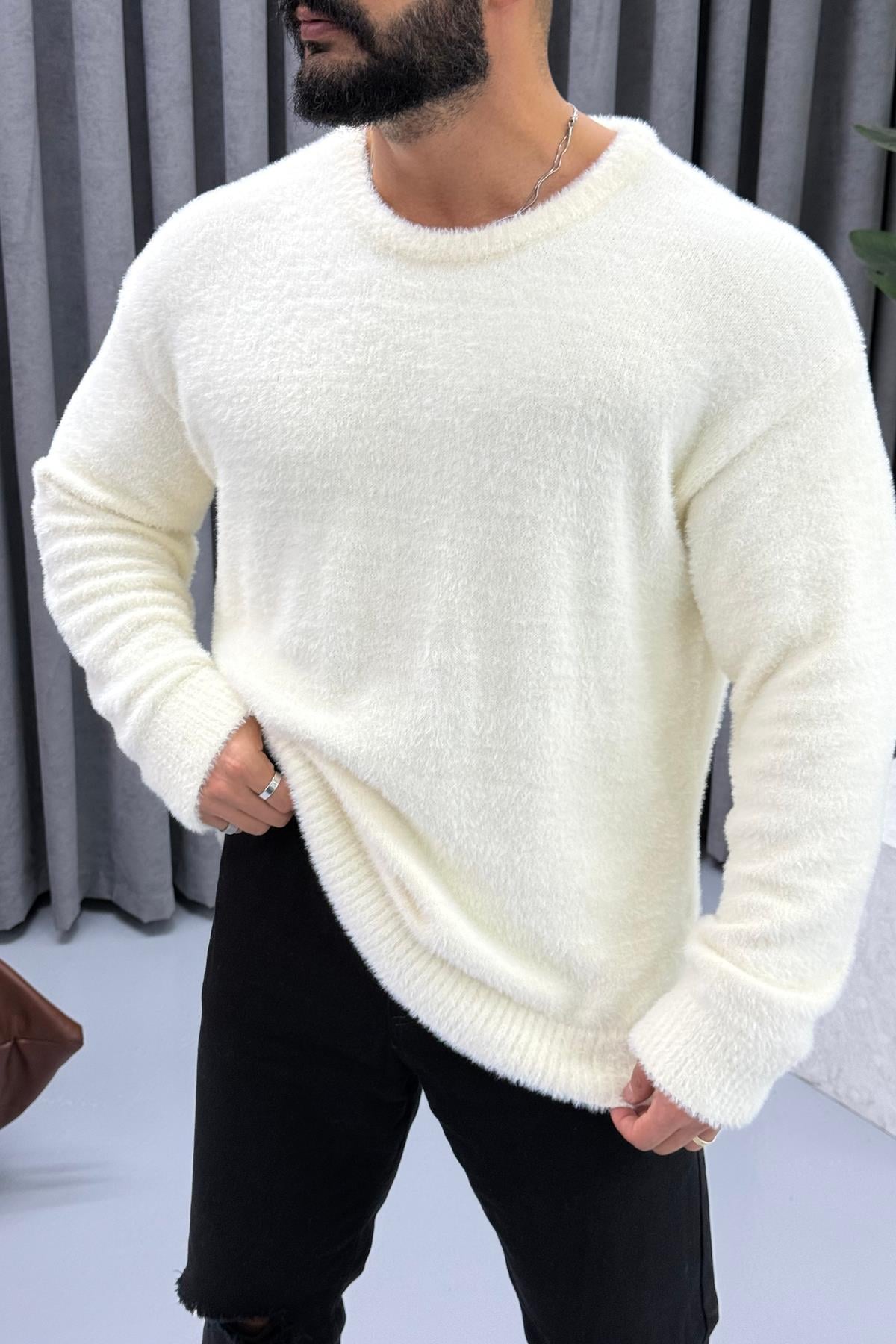 OVERSİZE SAKALLI KAZAK BEYAZ