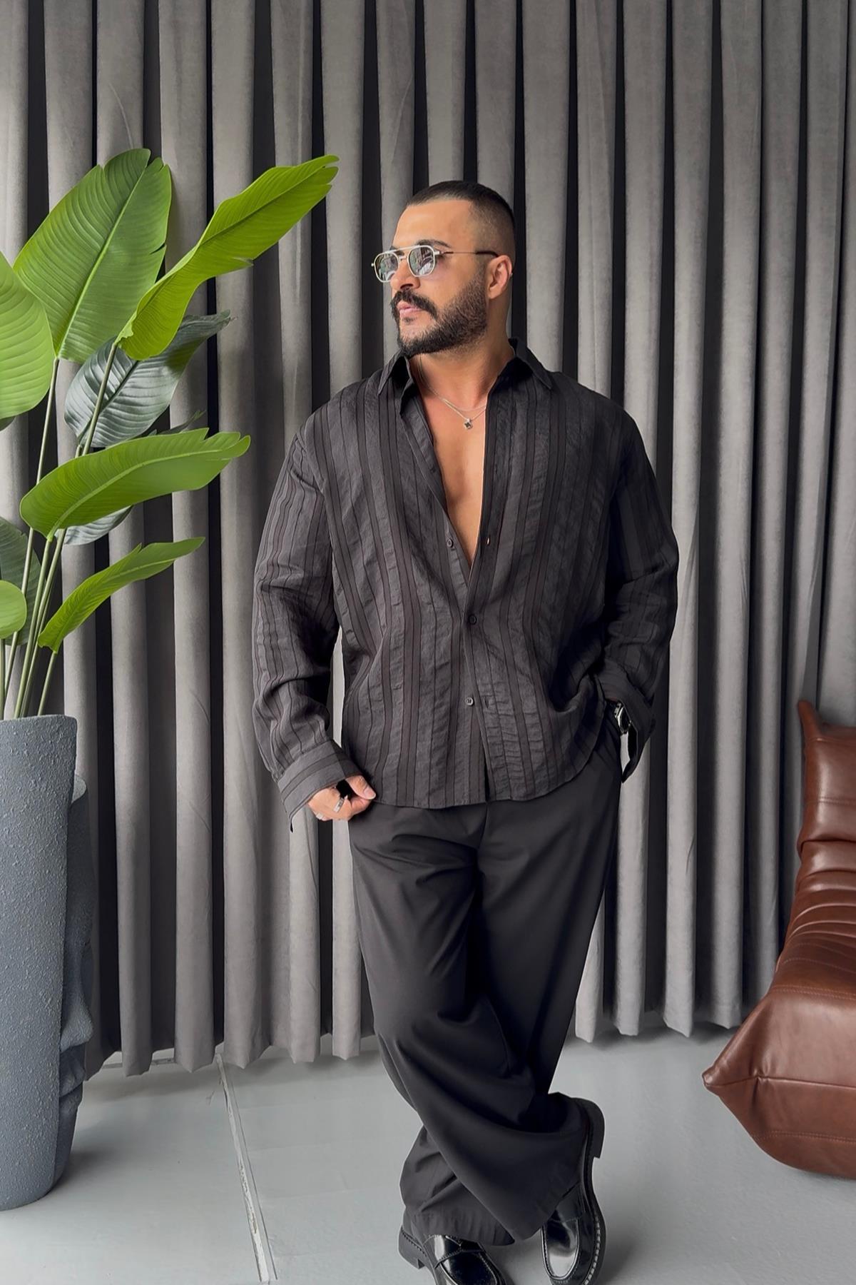 PREMİUM KENDİNDEN DESENLİ OVERSİZE GÖMLEK SİYAH