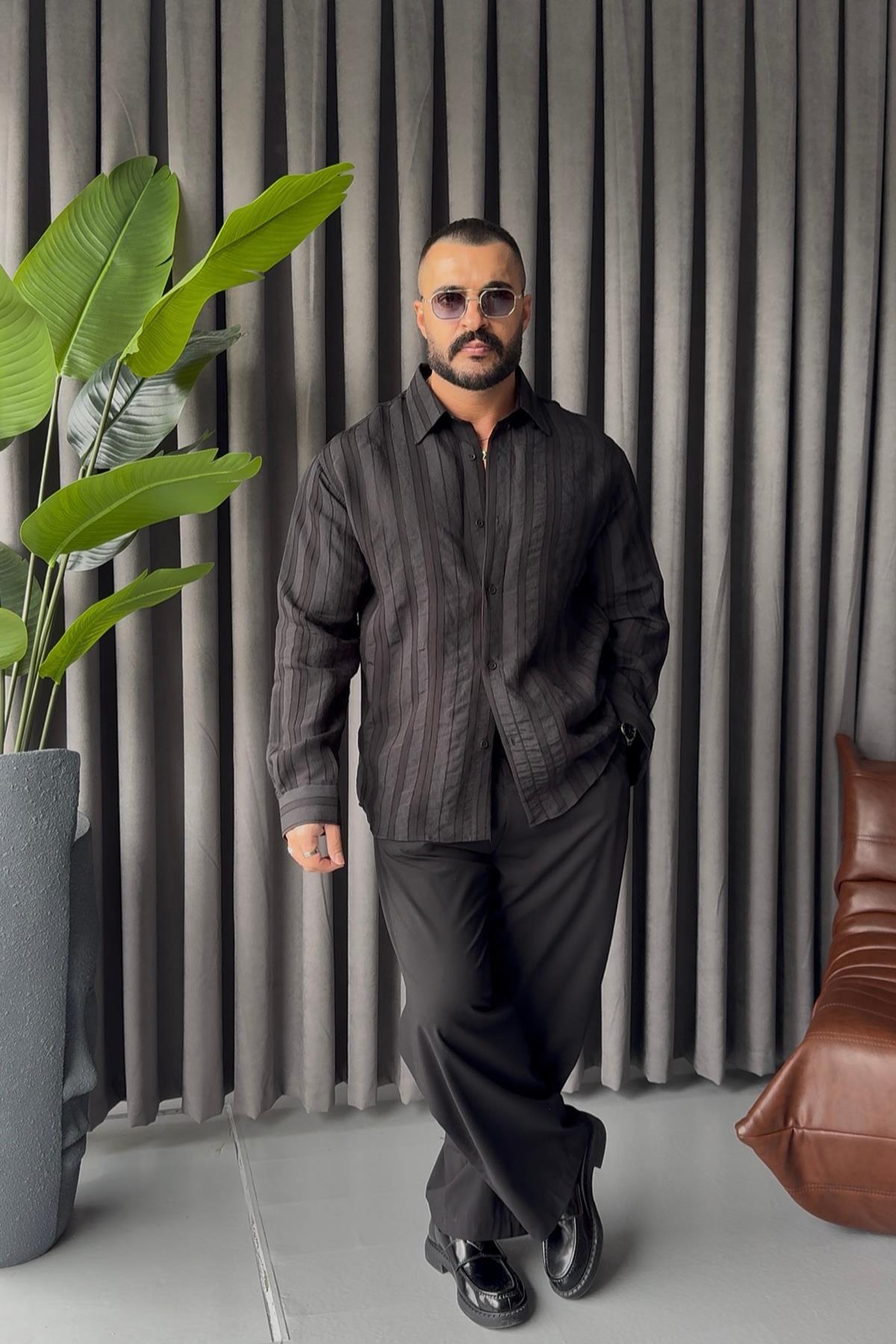 PREMİUM KENDİNDEN DESENLİ OVERSİZE GÖMLEK SİYAH