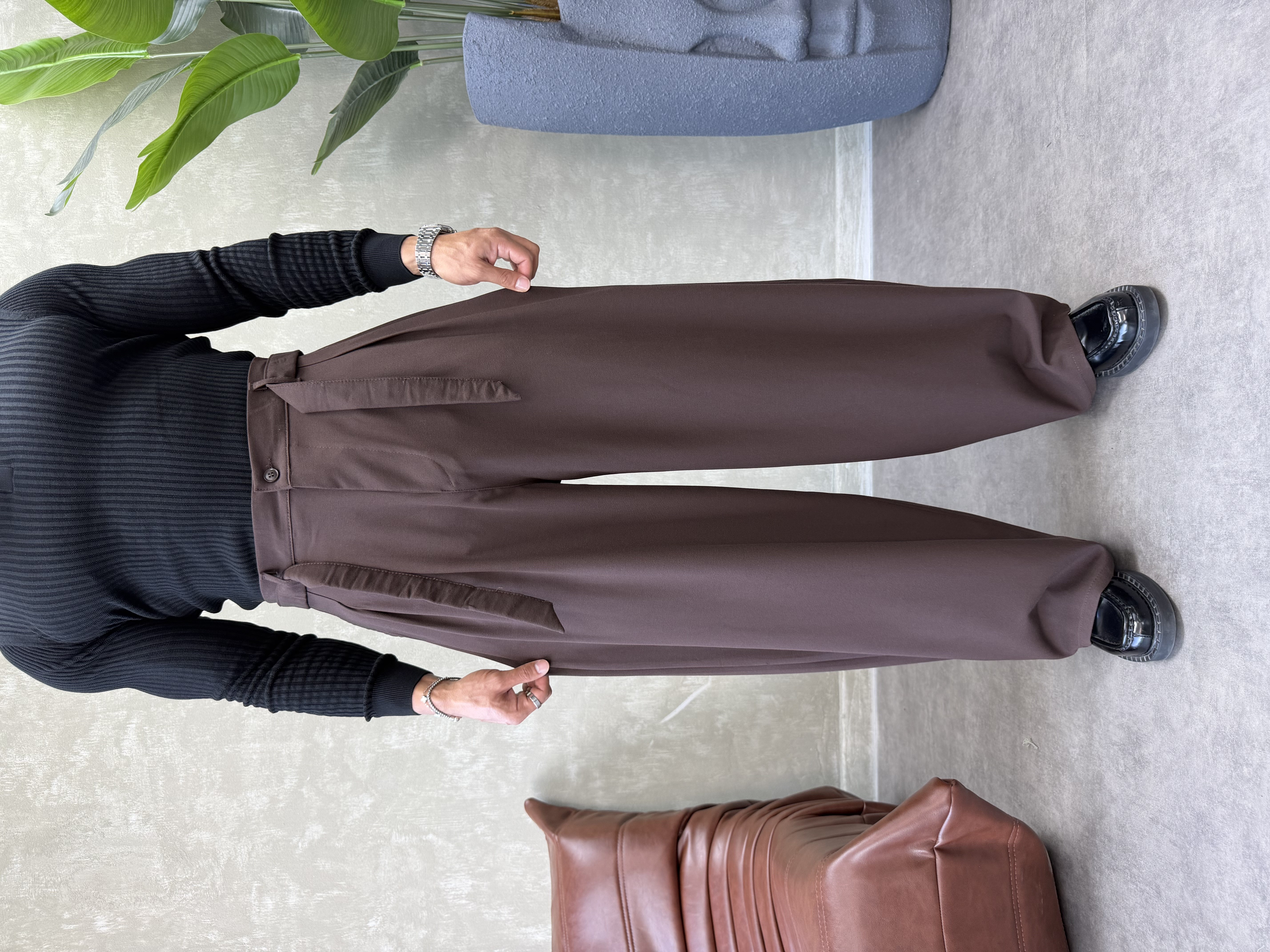 PREMIUM SERİ KEMER DETAYLI KORE KESİM PANTOLON KAHVERENGİ 