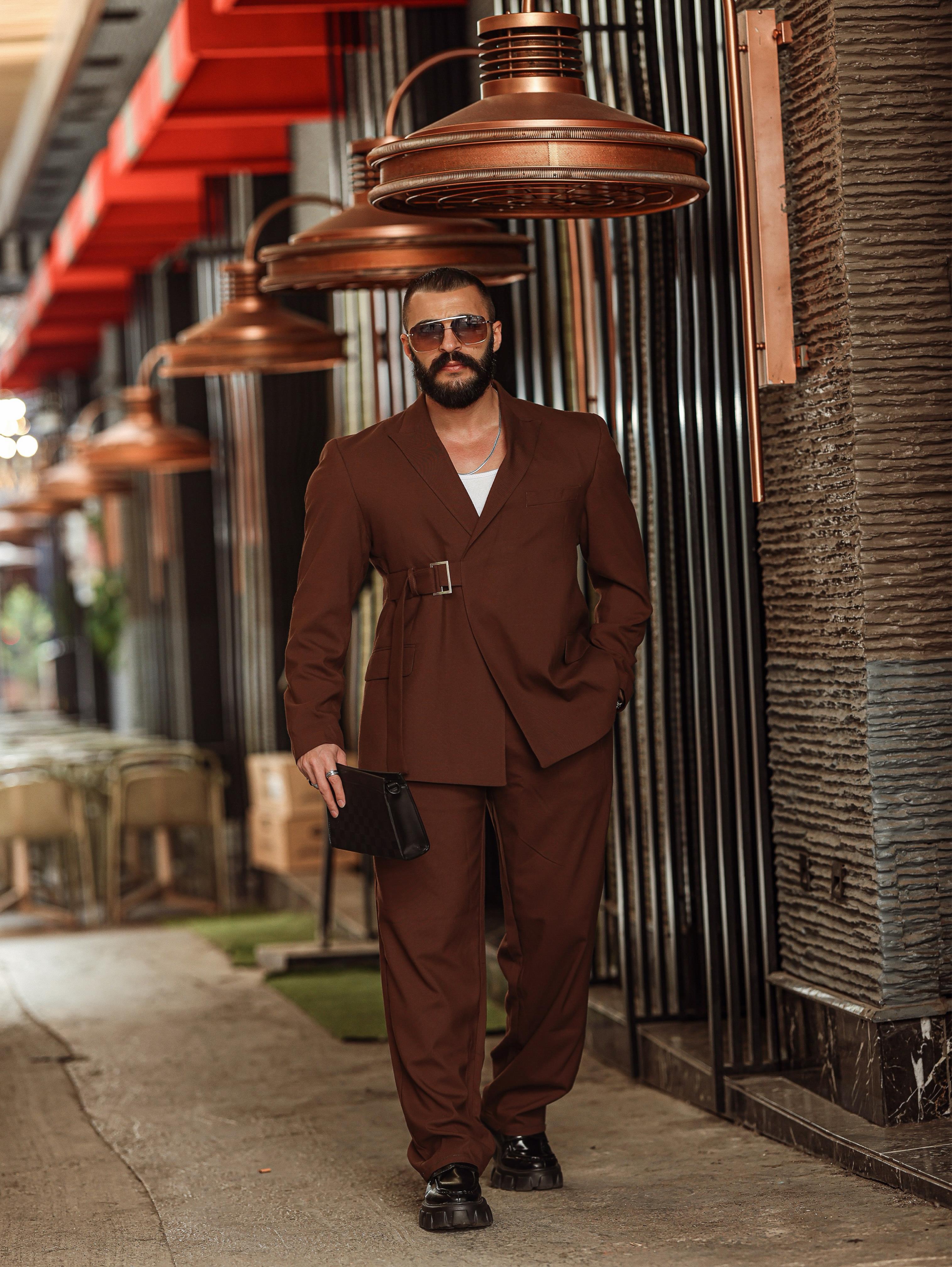 RELAX FİT KEMER DETAYLI TAKIM ACI KAHVE