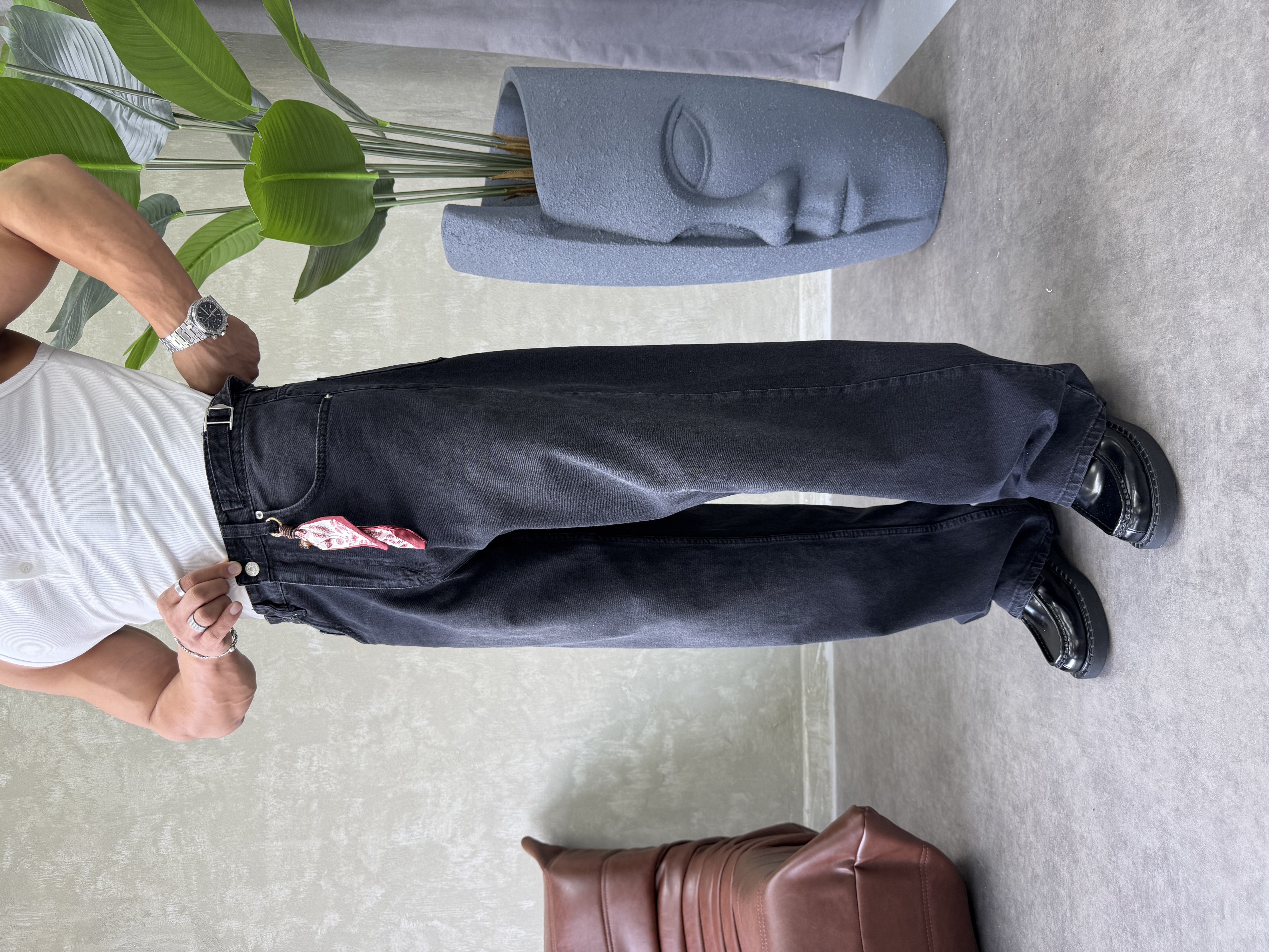 TASARIM KEMER DETAYLI BAGGY JEAN SİYAH