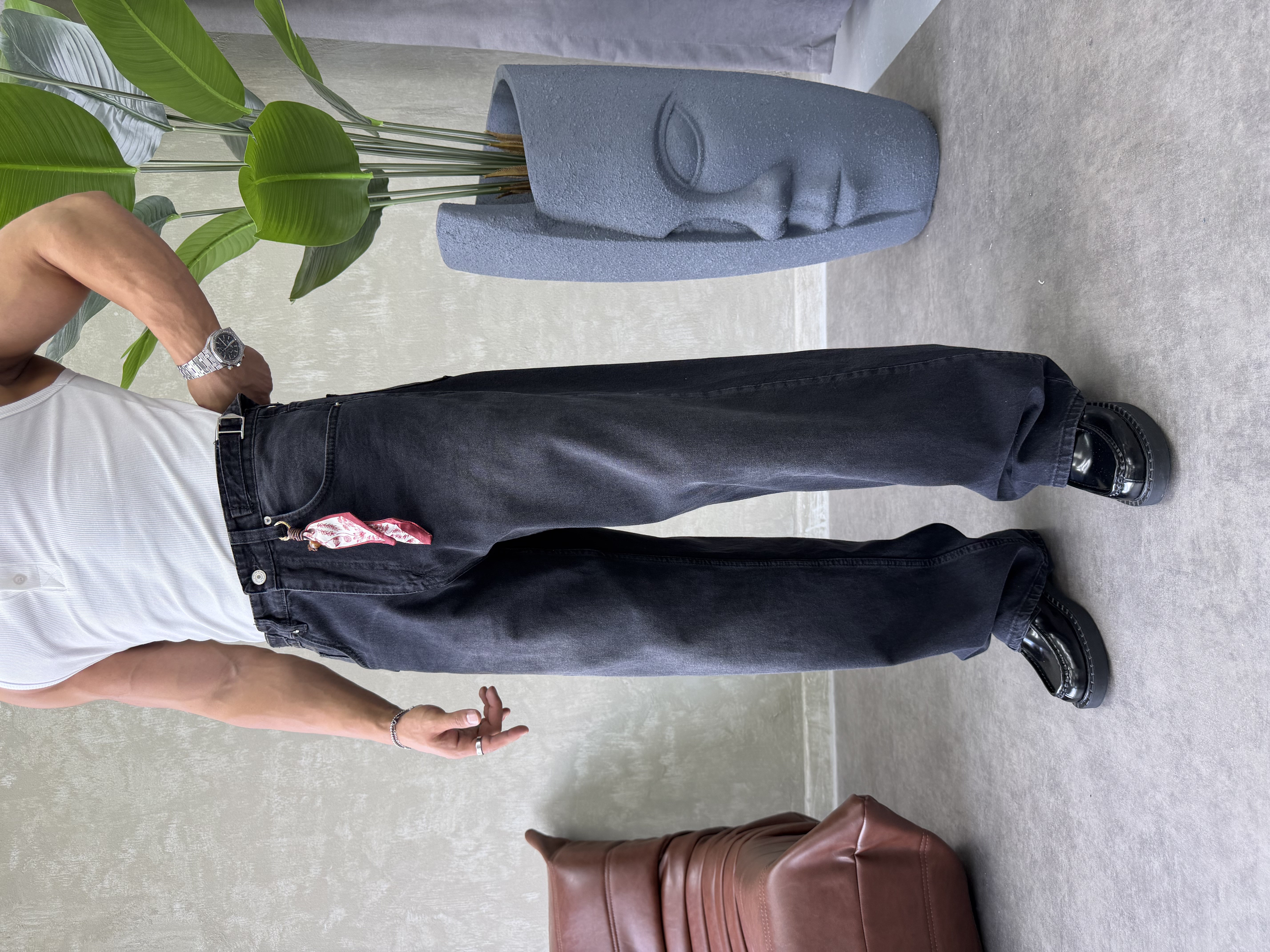 TASARIM KEMER DETAYLI BAGGY JEAN SİYAH