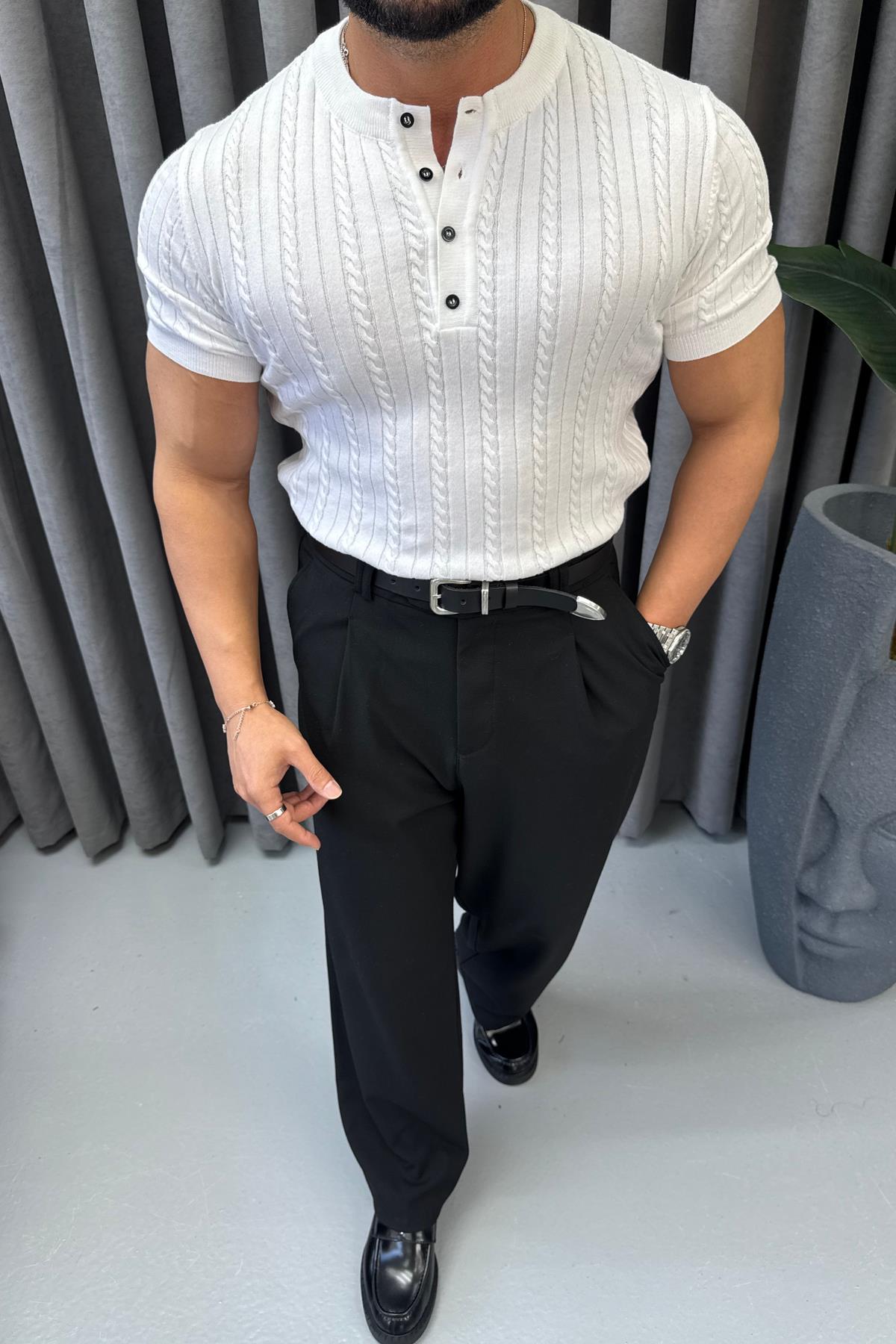 YAM PATLI DÜĞMELİ TRİKO BEYAZ