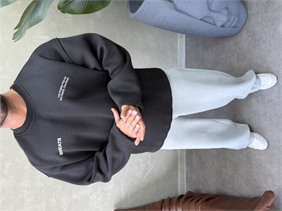 BOXY KALIP OVERSIZE SIRT BASKILI SWEAT SİYAH