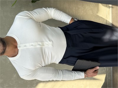 HENLEY YAKA UZUN KOLLU T-SHİRT BEYAZ