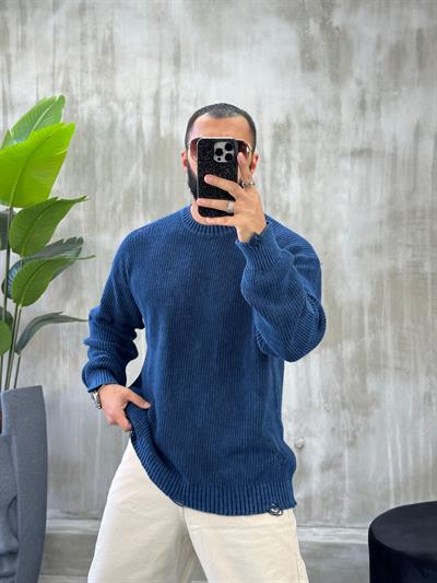 Lacivert Yıkamalı Oversize Yırtık Detaylı Kazak