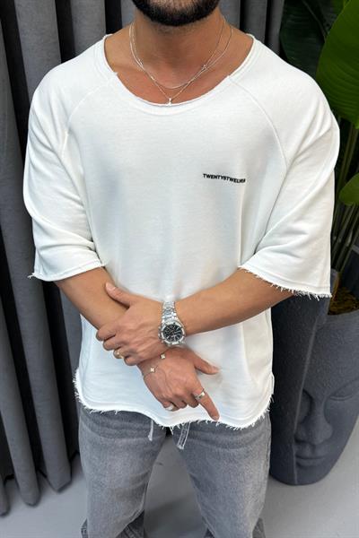 OVERSİZE KESİK YAKA T-SHİRT BEYAZ