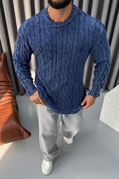 OVERSİZE YIKAMALI ÖRME KAZAK LACİVERT