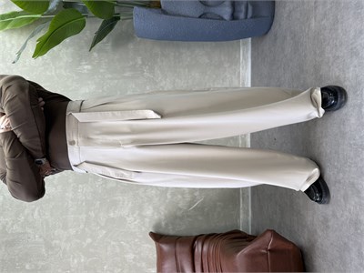 PREMIUM SERİ KEMER DETAYLI KORE KESİM PANTOLON BEJ