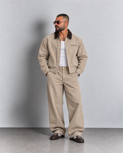 PREMIUM SERİ YAKA DETAYLI GABARDİN TAKIM BEJ