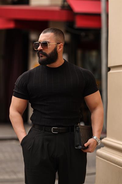 SLİM FİT FİTİLLİ SİYAH TRİKO