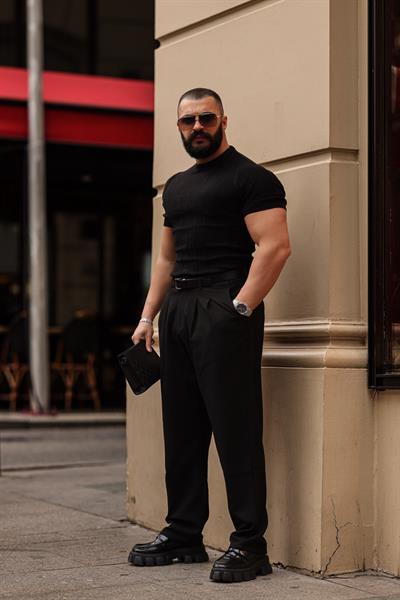 SLİM FİT FİTİLLİ SİYAH TRİKO