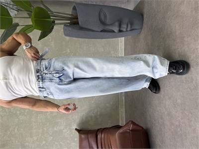 TASARIM KEMER DETAYLI BAGGY JEAN BUZ MAVİSİ 