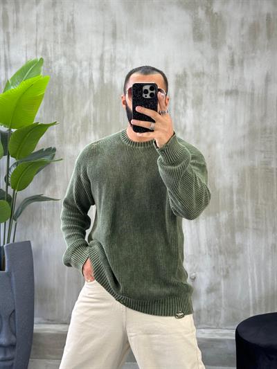 Yeşil Yıkamalı Oversize Yırtık Detaylı Kazak