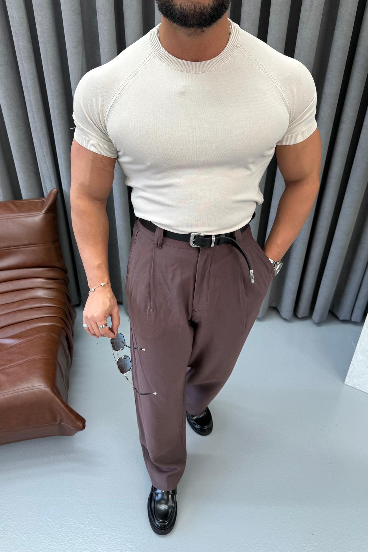 BASIC BİSİKLET YAKA SLİMFİT TRİKO KREM