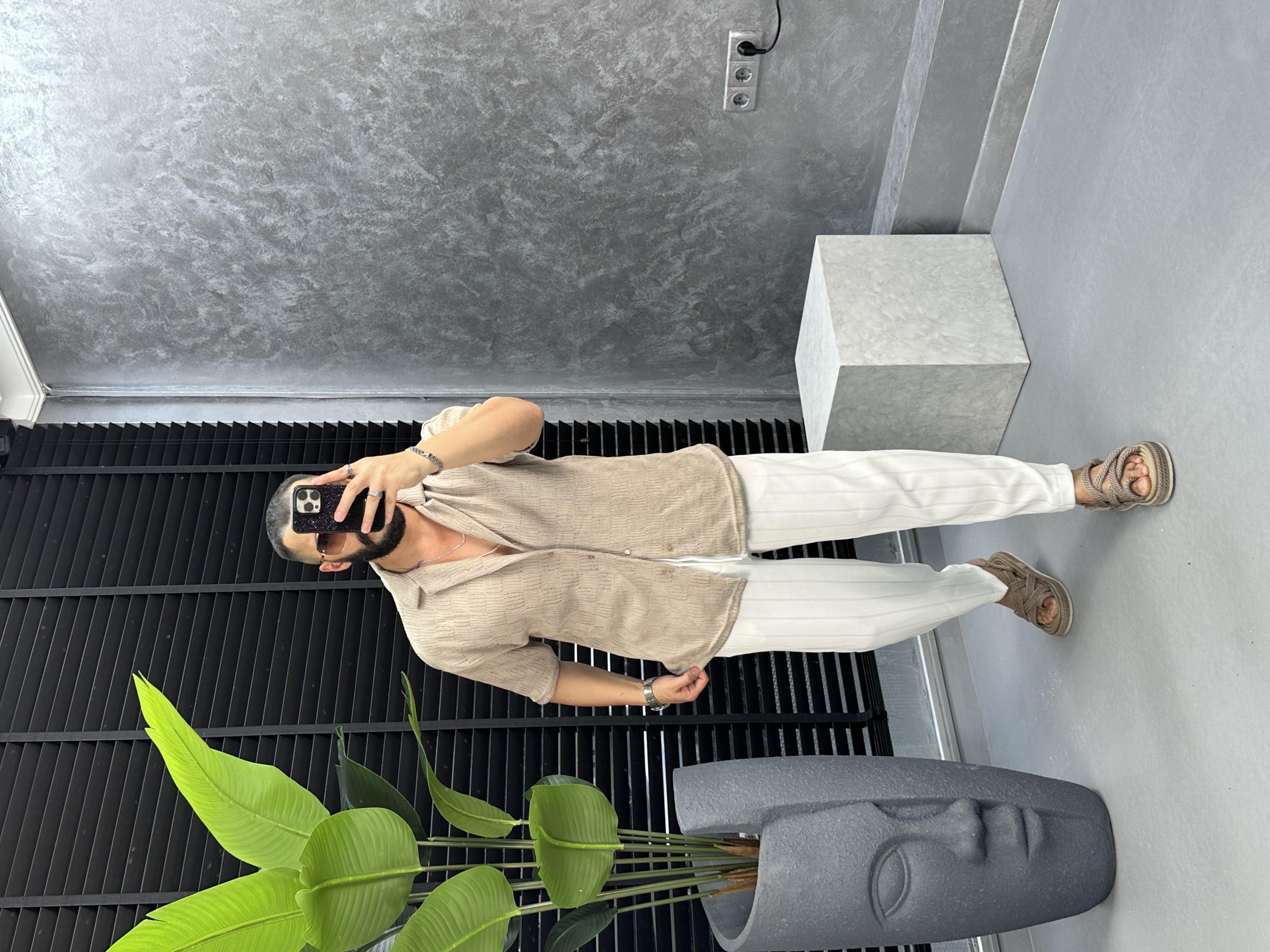 örme desenli kısa kol gömlek bej