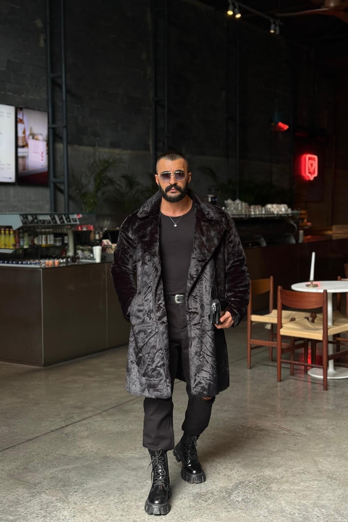 ÖZEL TASARIM KÜRK KABAN SİYAH