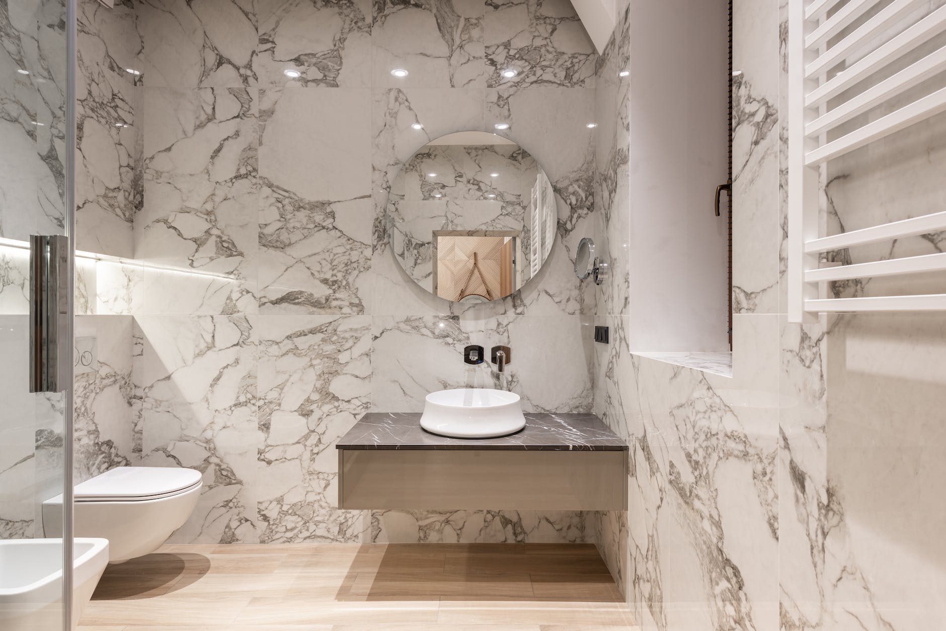 Banyo ve Mutfak İçin Seramik, Vitrifiye ve Armatür Bakımı