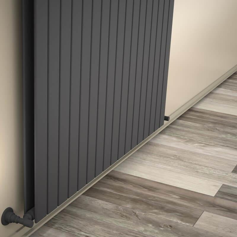 Tip 20V Dekoratif Radyatör 500x1254 Antrasit