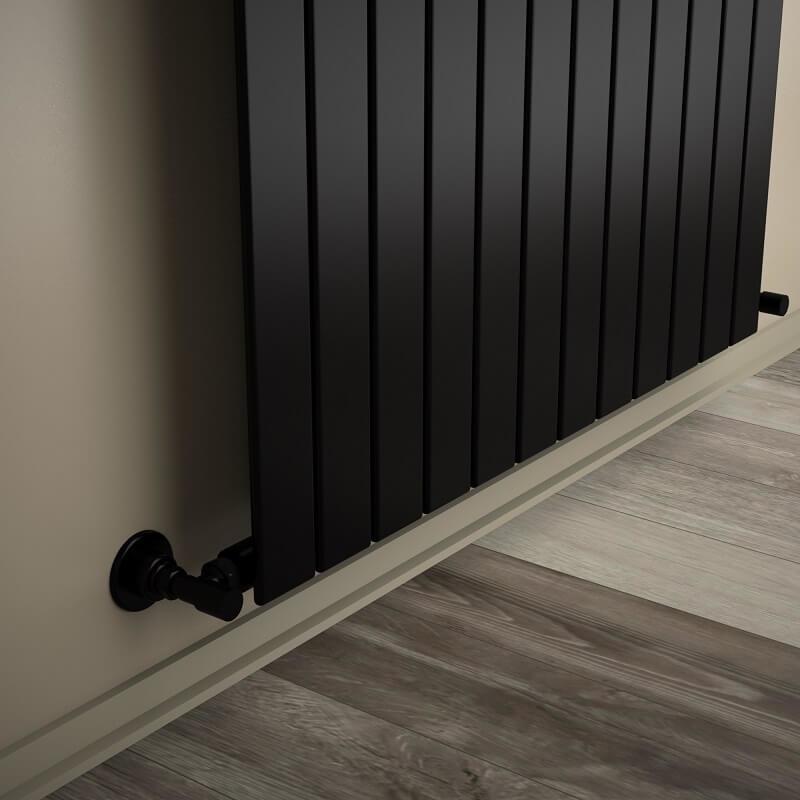 Tip 10V Dekoratif Radyatör 1200x884 Mat Siyah