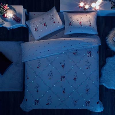Taç Glow Rf Amoura Çift Kişilik Kırmızı  Nevresim Takımı
