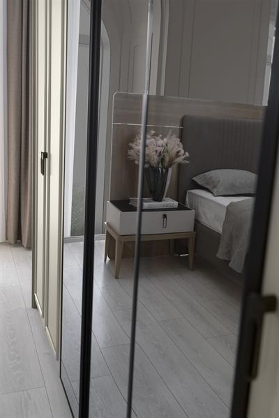 Vize Galata 6 Kapılı Dolap