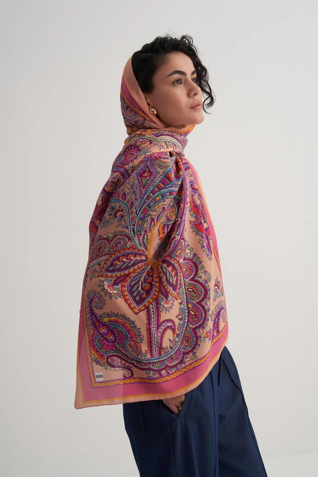 İVY PAİSLEY PEMBE