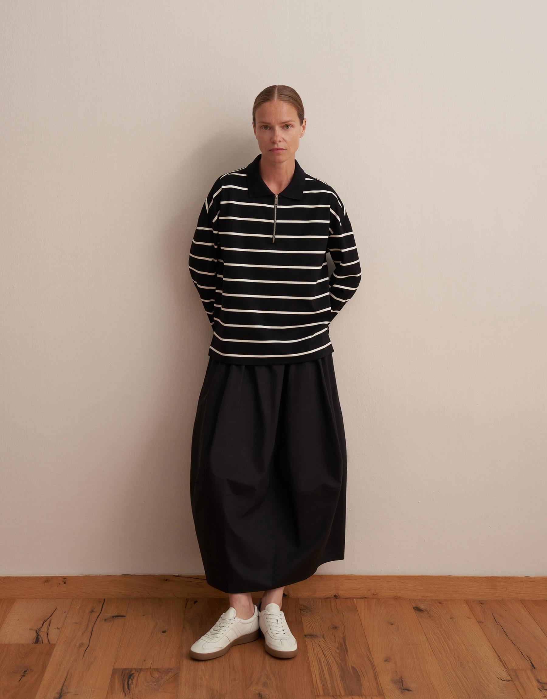 POLO YAKA RAYON ÇİZGİLİ SWEATSHİRT Siyah