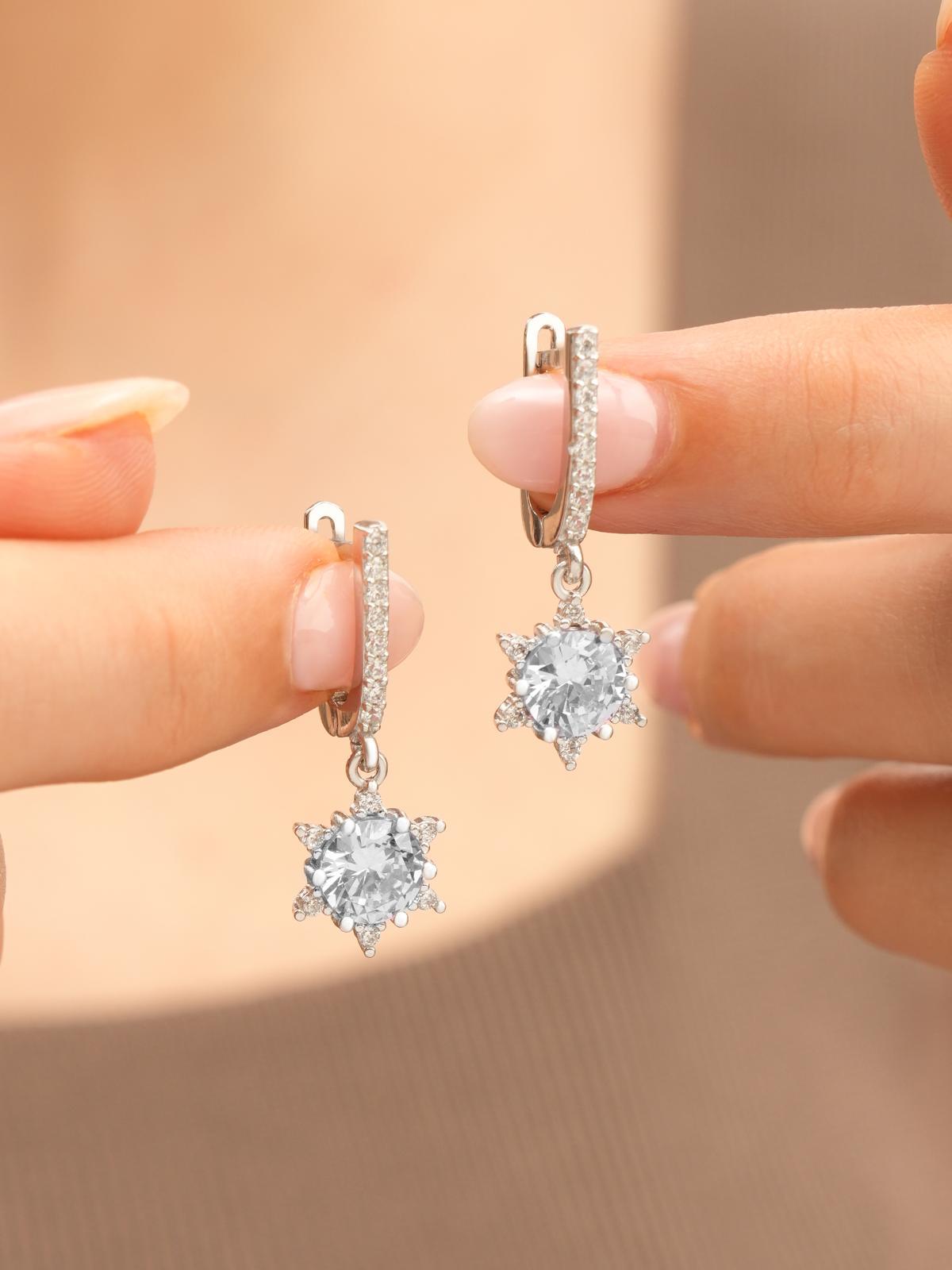 925 AYAR RODYUM KAPLAMA LOTUS ÇİÇEĞİ AŞK GÜNEŞİ GÜMÜŞ KÜPE