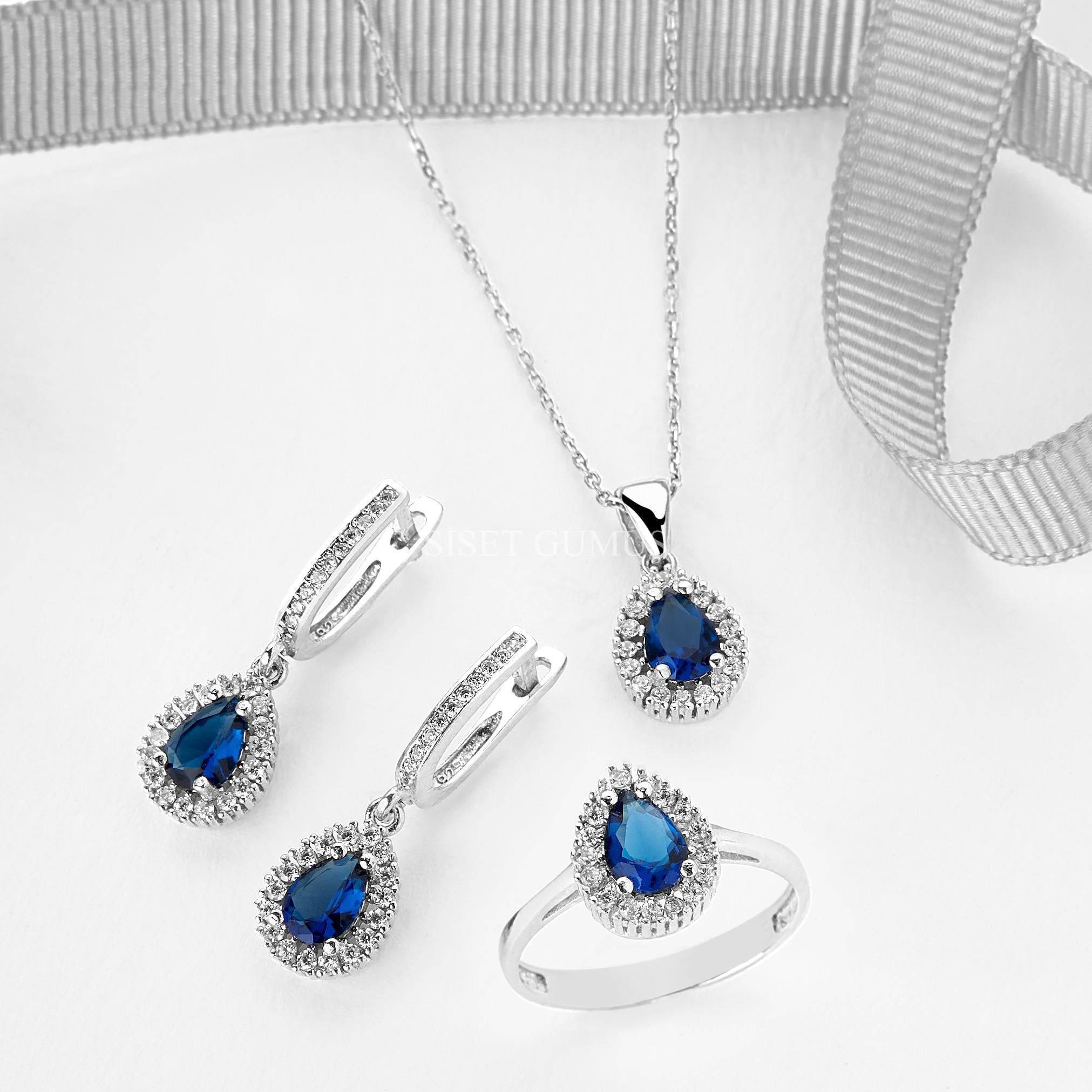 925 Ayar Tasarım Safir Taşlı Gümüş Set