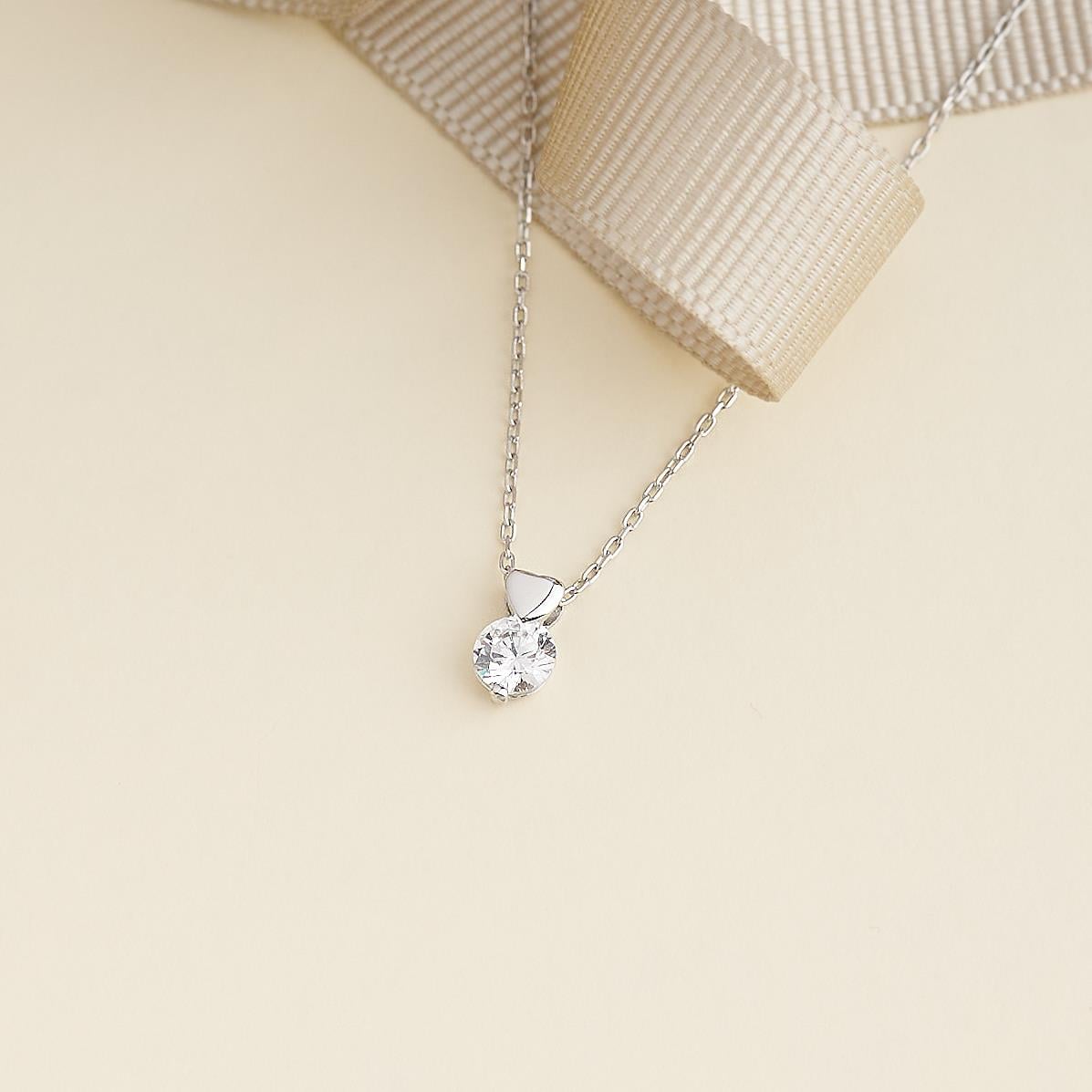 925 AYAR RADYUM KAPLAMA SWAROVSKİ KALPLİ TEK TAŞ GÜMÜŞ KOLYE