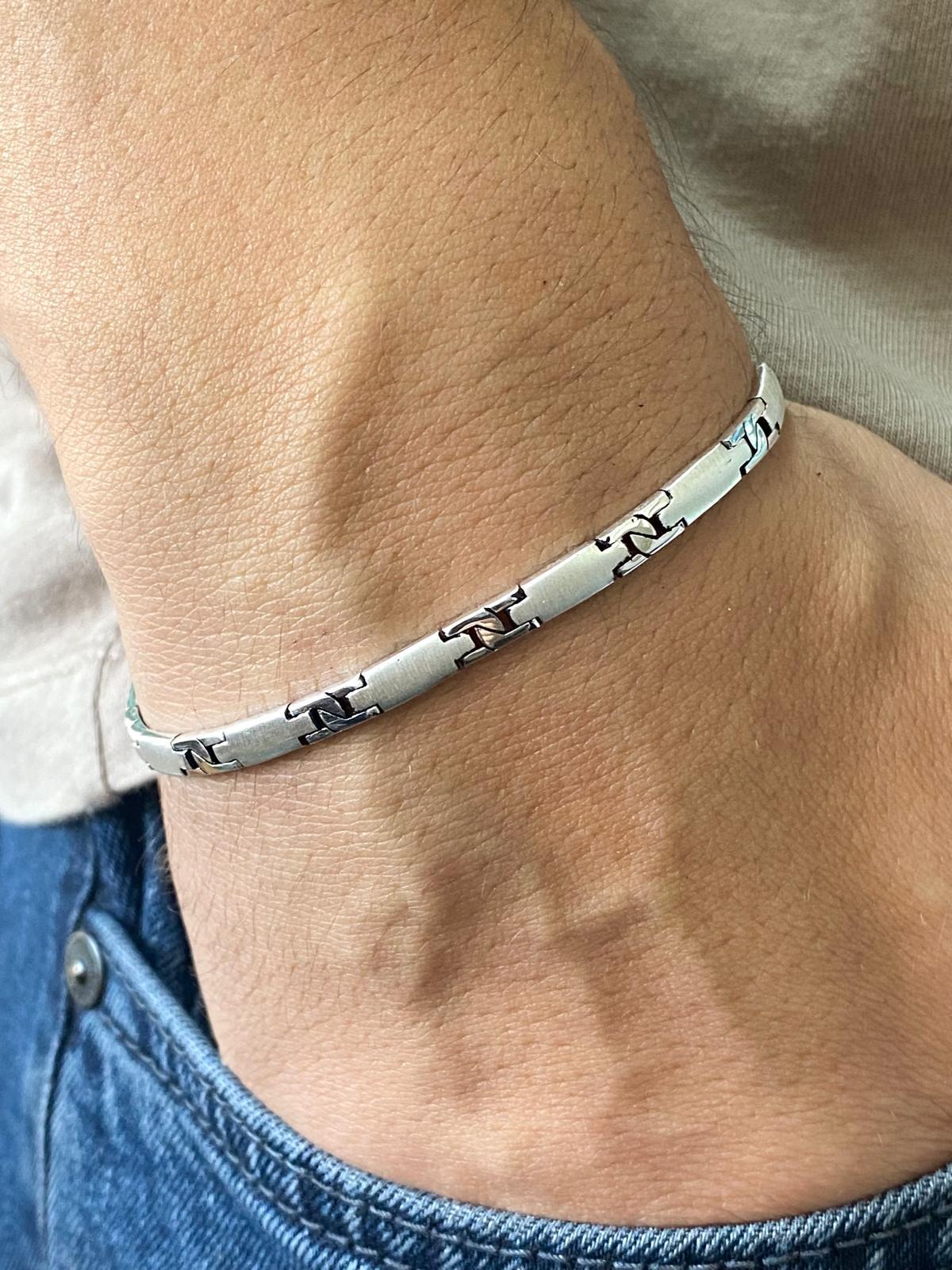 925 AYAR RODYUM KAPLAMA LAZERLİ ERKEK  GÜMÜŞ  BİLEKLİK