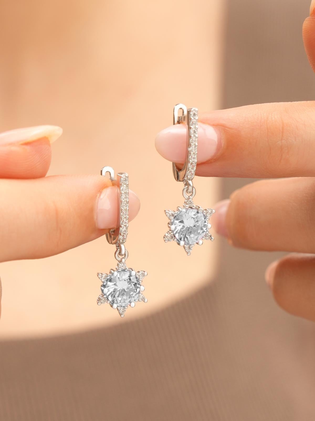 925 AYAR RODYUM KAPLAMA LOTUS ÇİÇEĞİ AŞK GÜNEŞİ GÜMÜŞ KÜPE