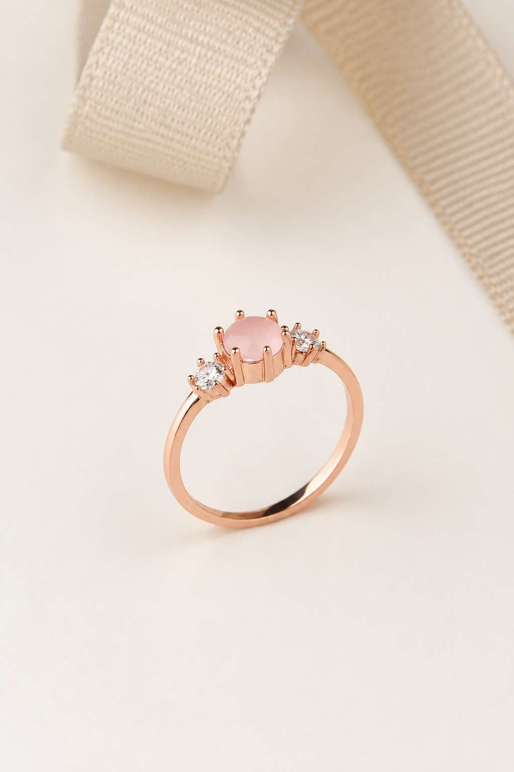 925 AYAR ROSE KAPLAMA PEMBE KUVARS TAŞLI GÜMÜŞ YÜZÜK