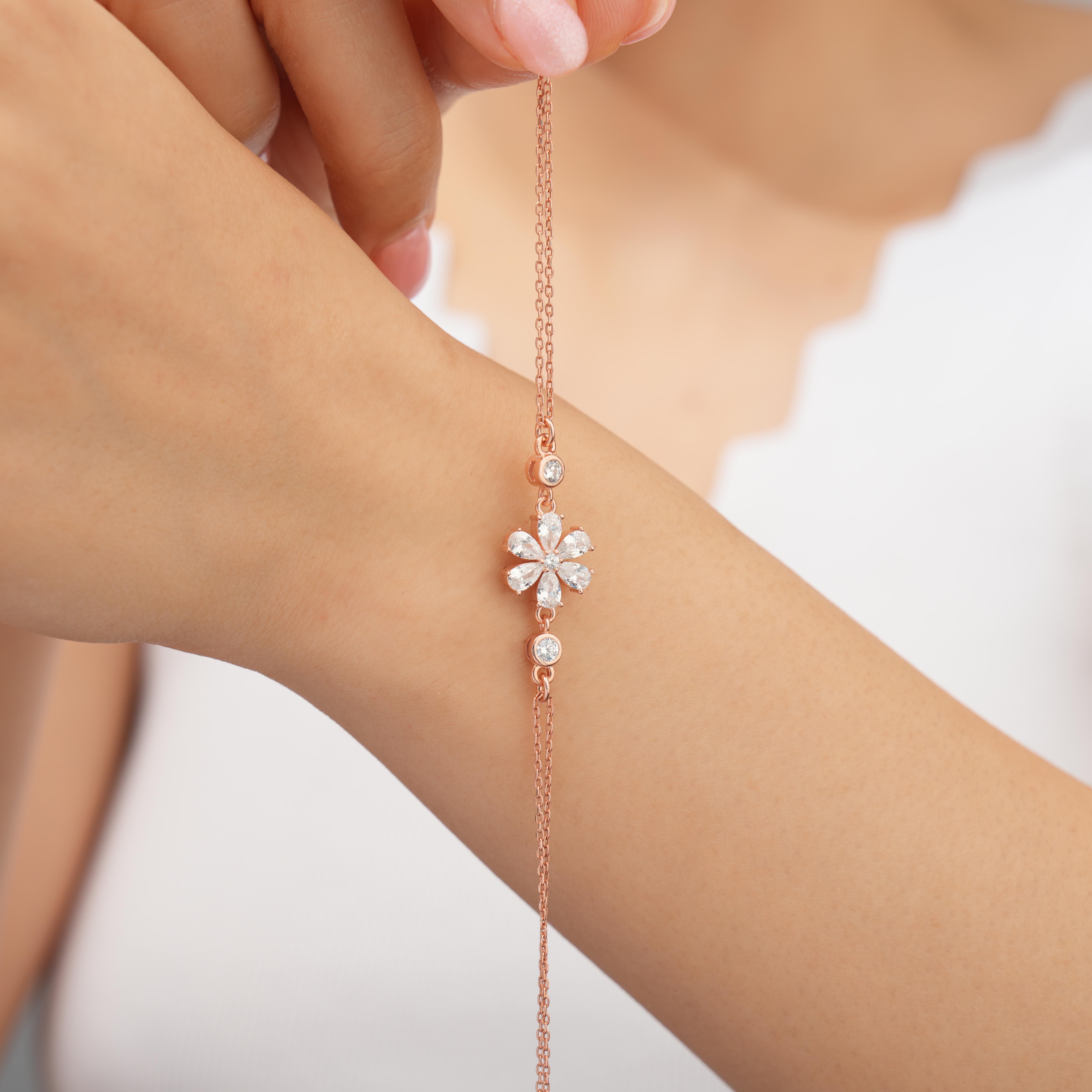 925 AYAR ROSE KAPLAMA ZİRKON TAŞLI ÇİÇEK MODEL GÜMÜŞ BİLEKLİK