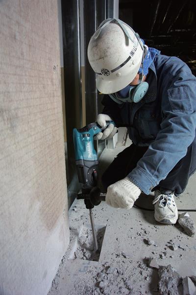 Makita HR2470 Kırıcı Delici Matkap 780W