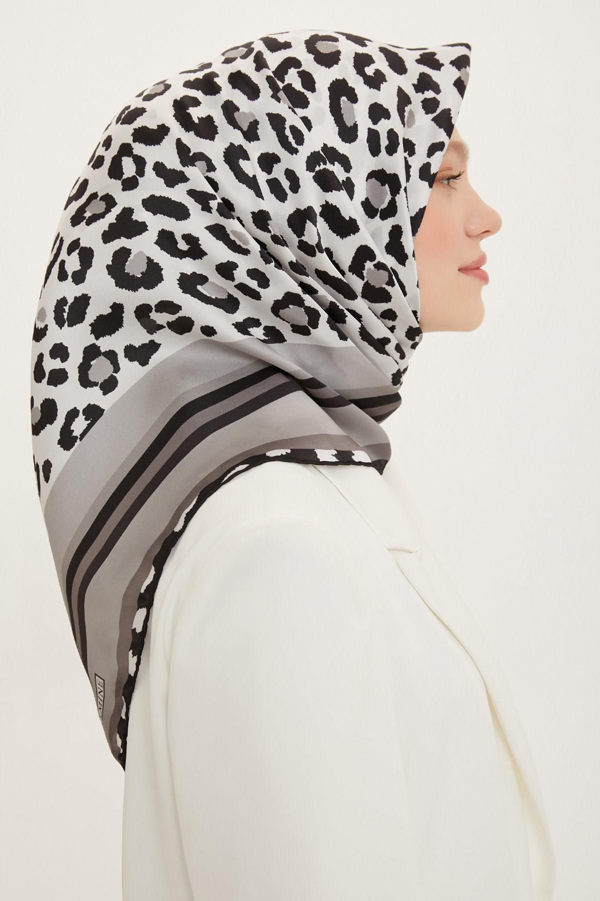 Armine Nostalji Serisi Twill İpek Eşarp 8728D-54