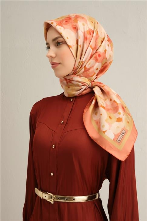 Armine Çiçek Desenli Saf İpek Sura Eşarp 9300D 55