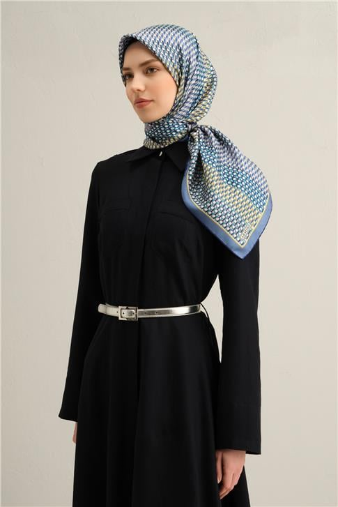 Armine Çiçek Desenli Saf İpek Twill Eşarp 9319 81