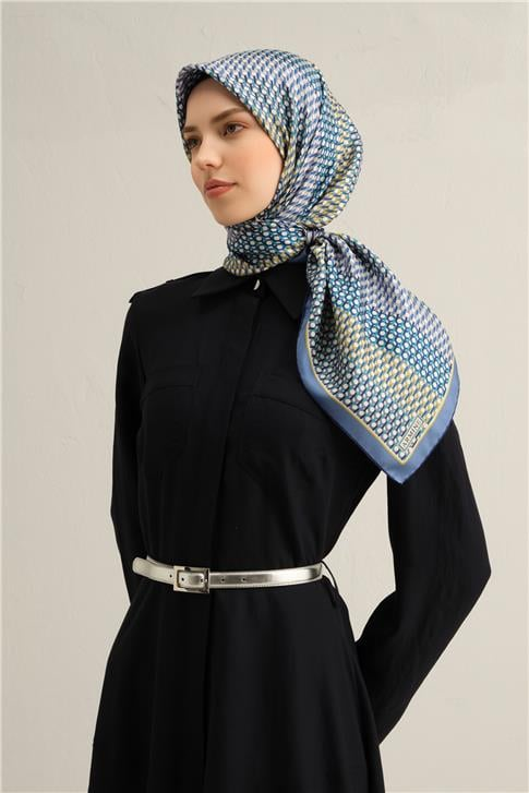 Armine Çiçek Desenli Saf İpek Twill Eşarp 9319 81