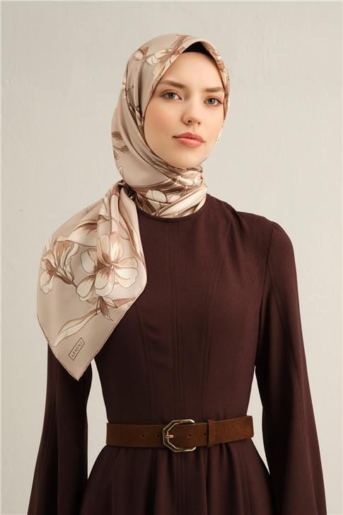 Armine Çiçek Desenli Saf İpek Twill Eşarp 9324D 32