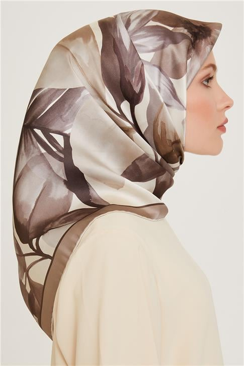 Armine Çiçek Desenli Sura Saf İpek Eşarp 9205D 84 33