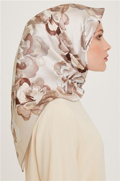 Armine Çiçek Desenli Sura Saf İpek Eşarp 9234D 01 84