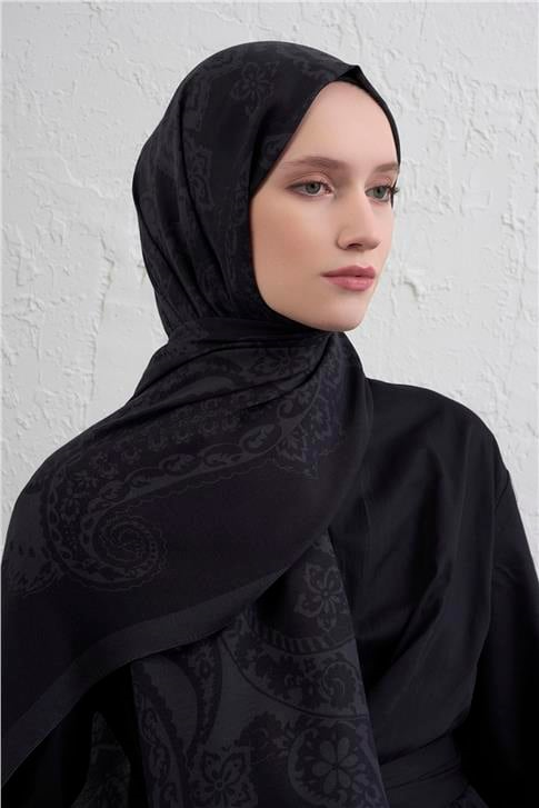Armine İpek Tensel Etro Şal 44