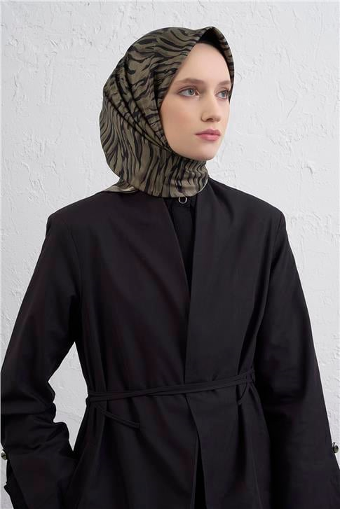 Armine Klasik Desenli Saf İpek Twill Eşarp 9435D 40