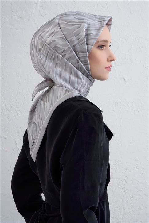 Armine Klasik Desenli Saf İpek Twill Eşarp 9435D 41